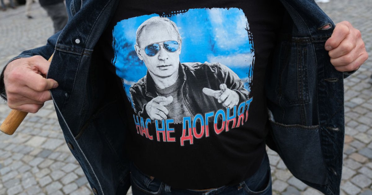 "Ватна" Україна. Наративи, обличчя, перспективи

                    – Юрій Вишневський, Вадим Денисенко