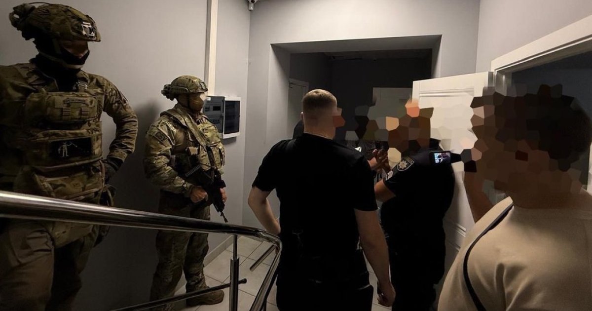 Спецоперація з потрійним дном. Чому СБУ прийшла з обшуками в НАБУ та САП — DSnews.ua