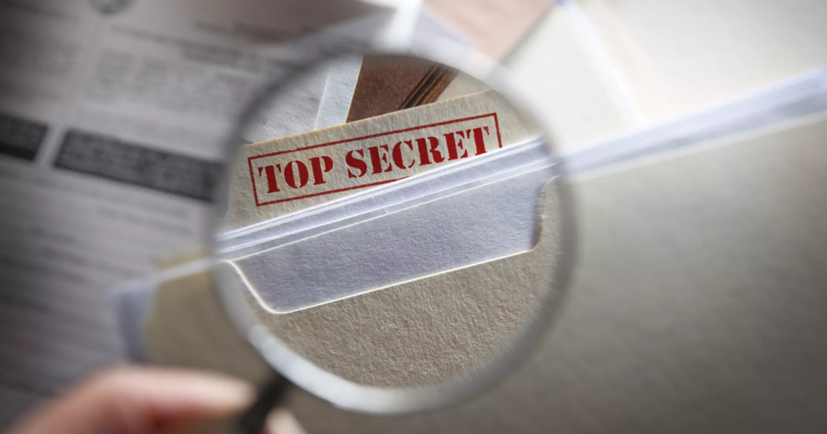 Продавали Україну. Як мали б виглядати наші “секретні файли” — DSnews.ua