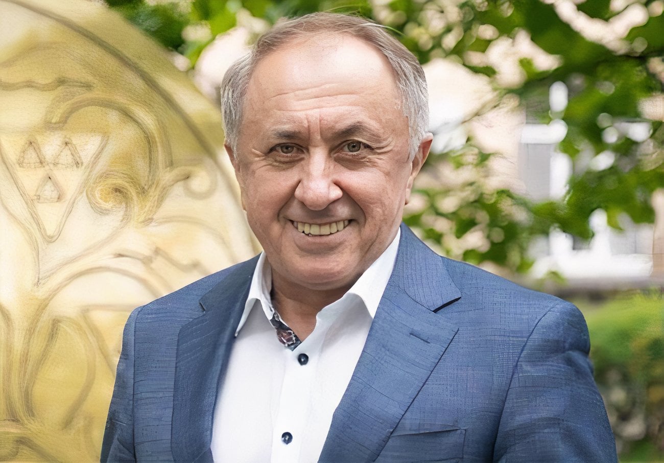 Проблема не в тому, що гривня девальвує