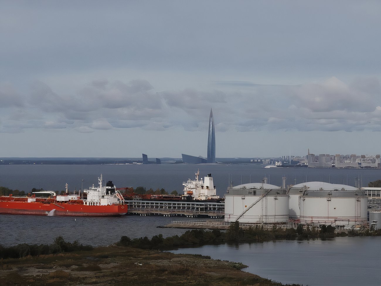 Російська нафта обвалилася до мінімального рівня з початку повномасштабної війни – ЗМІ