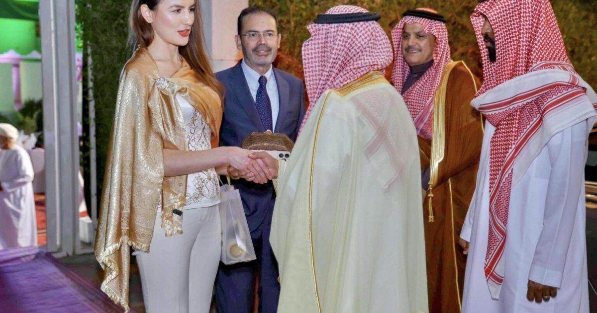 Шокуюча дипломатія. Як посол України в Омані Ольга Селих султанів дивувала