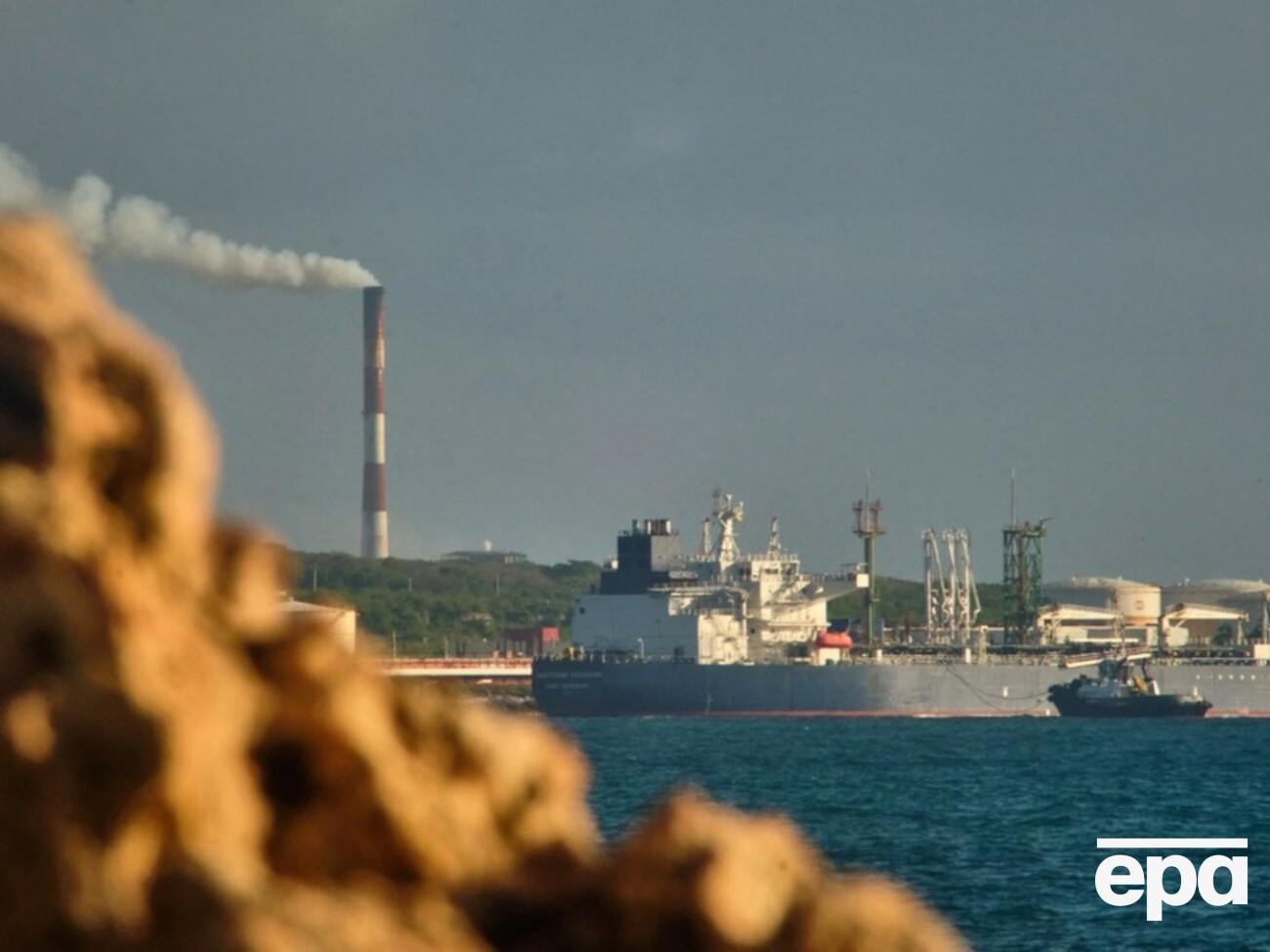 Росія втратила понад $1 млрд доходів за тиждень через удари дронів по балтійських портах – Bloomberg