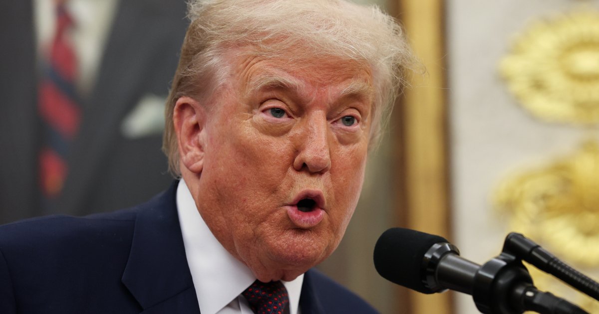 Трамп проти комуністів. Чи допоможуть республіканцям дитячі страхи президента

                    – Юрій Васильченко