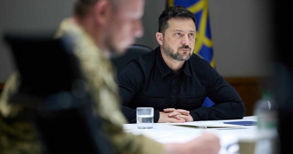 Некерований хаос. Чи зможе Зеленський впоратися з власноруч створеною кризою